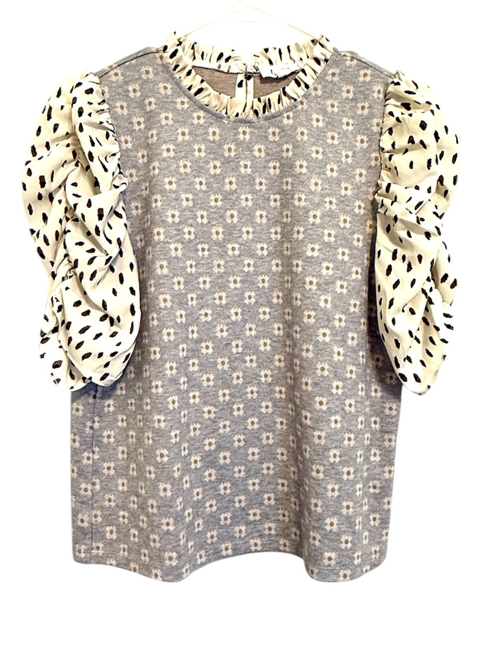 THML Mixed Print Puff Sleeve Floral Knit Top Size Medium Boutique